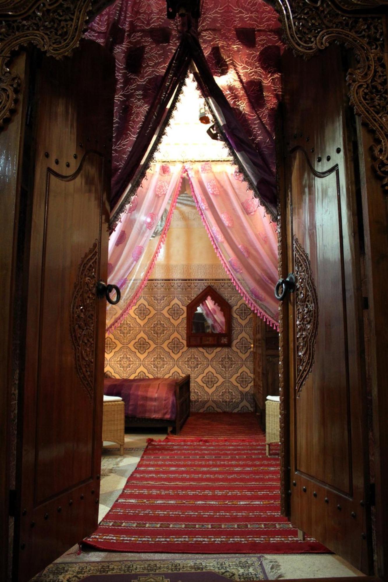 Ryad Bab Berdaine Meknes Ruang foto