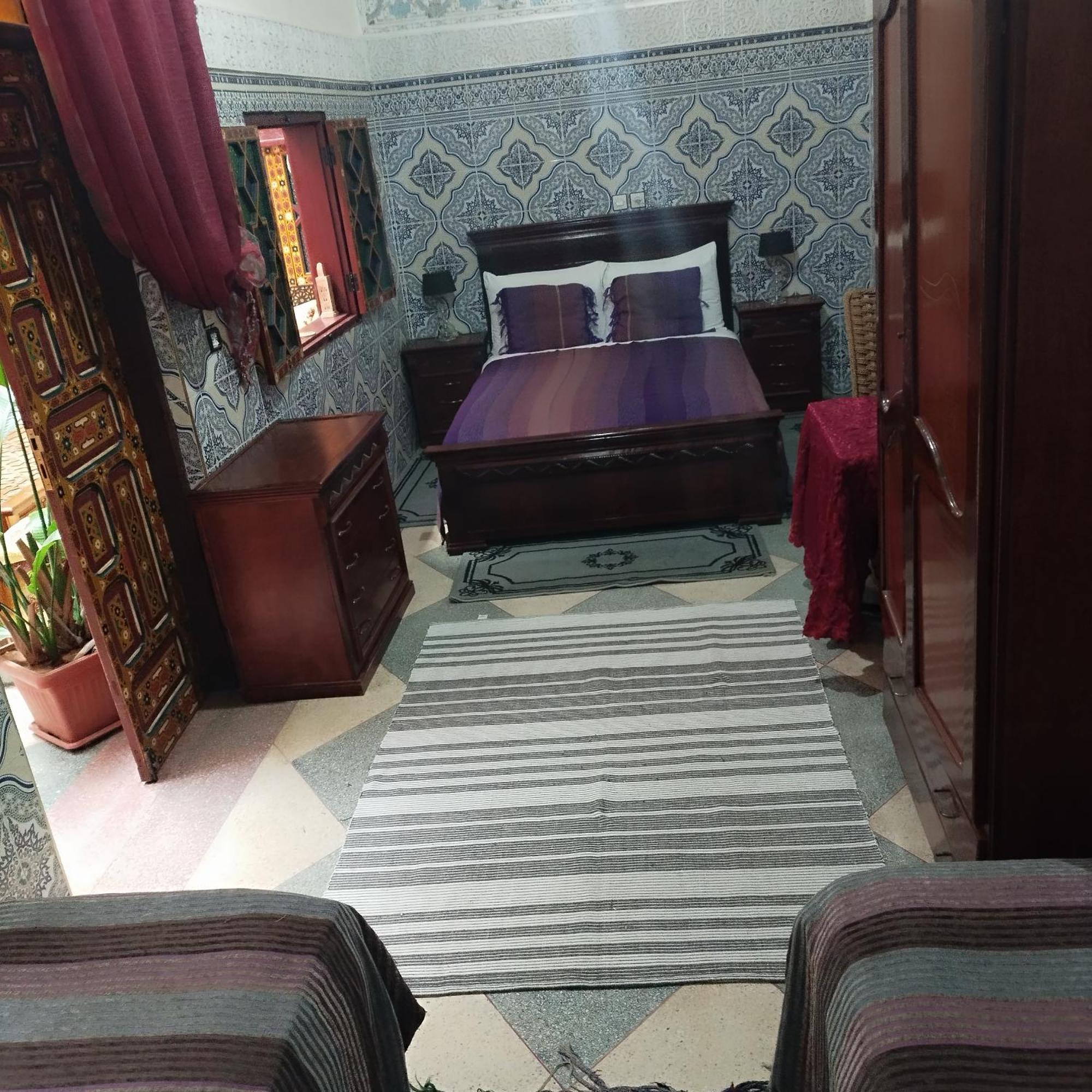 Ryad Bab Berdaine Meknes Ruang foto