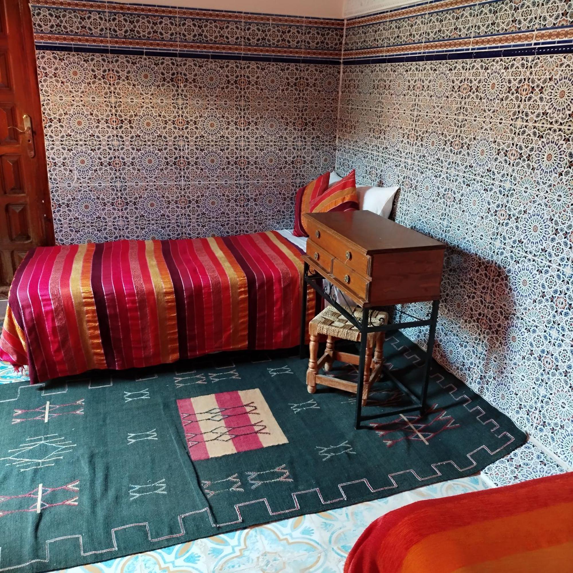 Ryad Bab Berdaine Meknes Ruang foto